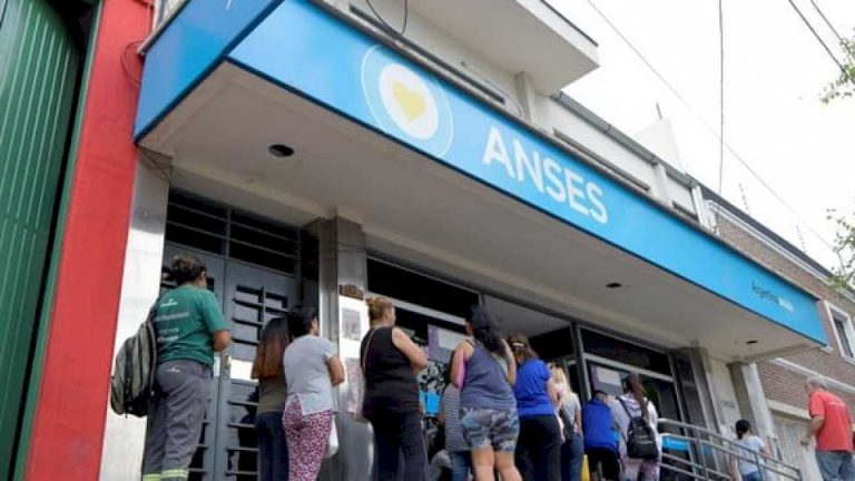 anses-anuncio-un-bono-de-$36.000-para-jubilados-que-se-cobrara-antes-de-las-paso