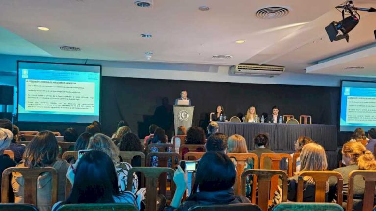 exitosa-participacion-del-equipo-de-salud-municipal-en-las-vi-jornadas-de-diabetes-del-noa