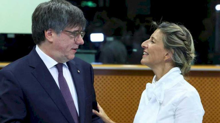 feijoo-pide-a-sanchez-que-destituya-a-diaz-por-reunirse-con-puigdemont