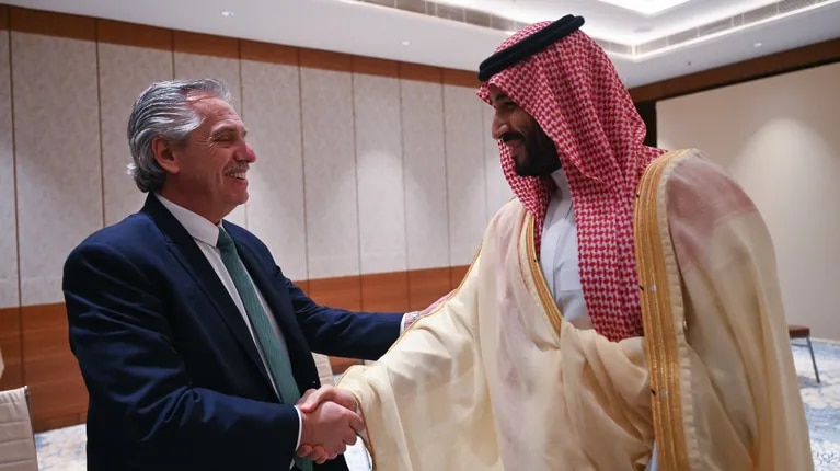 en-el-g20,-alberto-fernandez-se-reunio-con-el-primer-ministro-de-arabia-saudita:-“profundizando-el-vinculo”