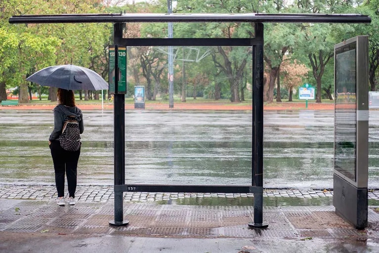 como-estara-el-tiempo-en-el-amba:-habra-lloviznas-de-variada-intensidad-y-vientos-fuertes-desde-la-manana