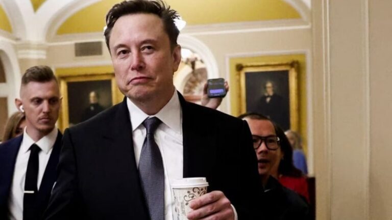 Elon Musk revive un hecho aberrante para el Reino Unido que favorece a la derecha