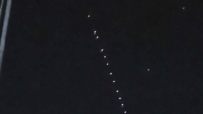 «Luces en el cielo en Icaño»