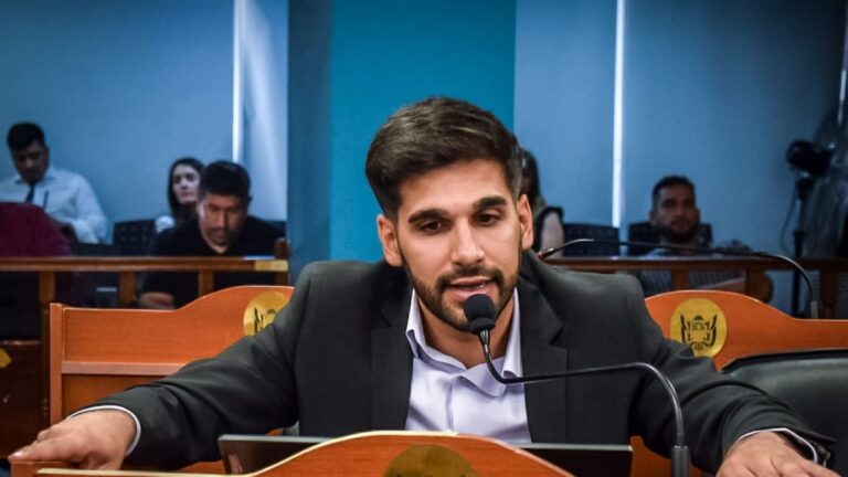 Para Puente no existe «una supuesta compatibilidad entre la UCR y el PJ»