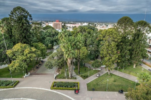 Domingo variable: nubes por la mañana y posible tormentas por la tarde