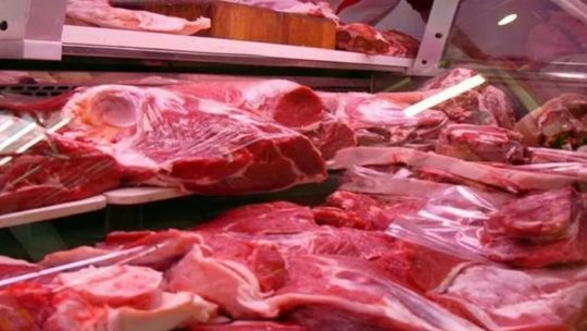 Schiaritti: «Un kilo de carne vacuna se puede intercambiar por tres kilos de pollo o dos de cerdo»