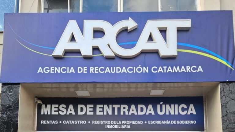 Arcat: 50 mil  contribuyentes deben ponerse al día