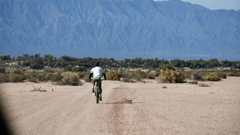 Bike Tours Agua de los Suri: un paseo por la belleza natural de Pomán