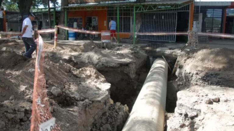 Valle Viejo deberá pagar 160 millones a la empresa de cloacas