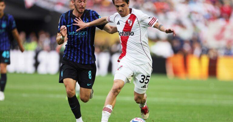 Sufre Gallardo: la nueva baja de River para el debut contra Platense