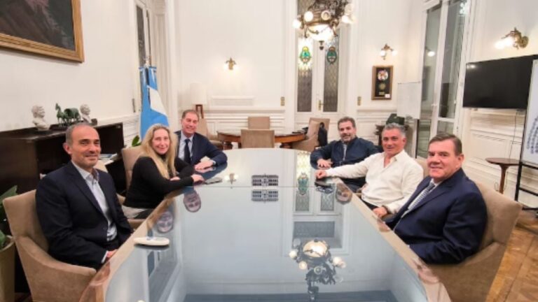La Libertad Avanza y el PRO oficializan su alianza electoral en la provincia de Buenos Aires