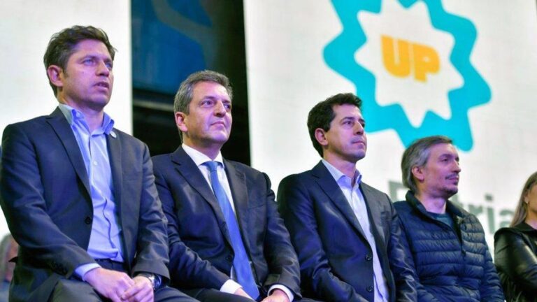 Axel Kicillof, Máximo Kirchner y Sergio Massa acordaron un frente de unidad