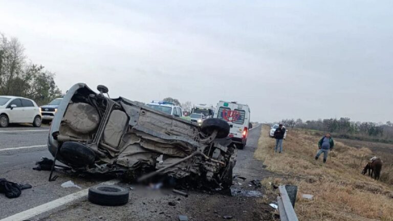 Murieron dos jóvenes y hallaron casi cinco kilos de marihuana en el auto