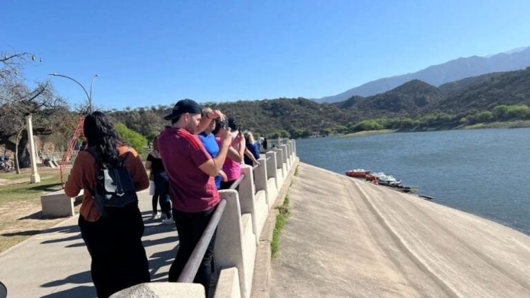 Vacaciones con reservas a la baja: preocupación en el sector turístico local
