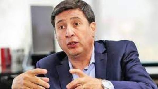 Arroyo alertó por el endeudamiento de las familias: Cada uno se arregla como puede