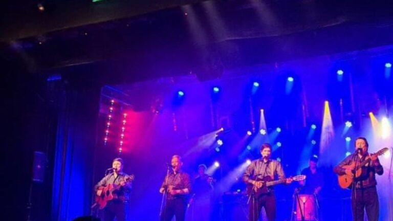 Ariel Segura debutó en La Trastienda como la nueva voz de Los Carabajal