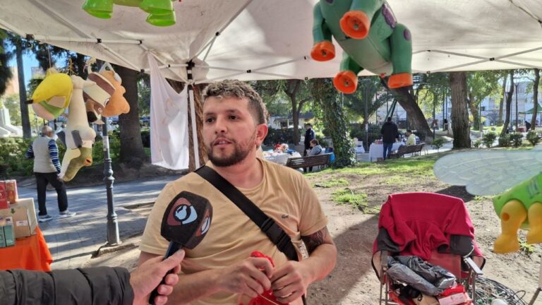 El Poncho se siente también en el centro: buenas ventas según emprendedores