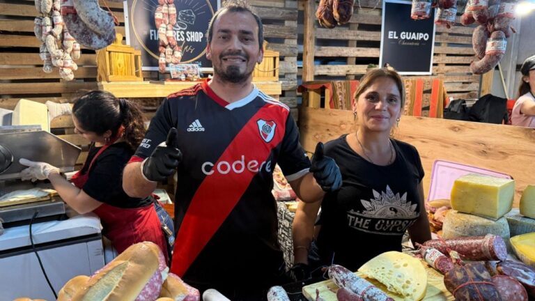 Fiambres Shop deslumbra con su sabor cordobés en el pabellón del Ministerio de Producción