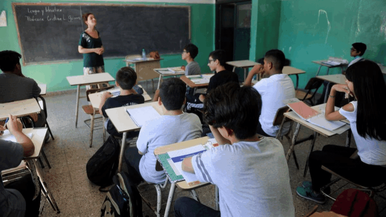 El Gobierno Nacional anunció una «Renovación curricular educativa»: en qué consisten la reforma