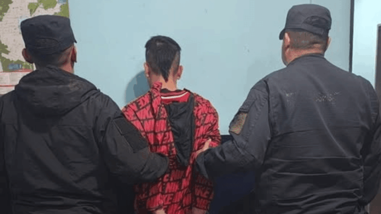 Del hogar a la comisaría: aprehendido por violencia contra su padre