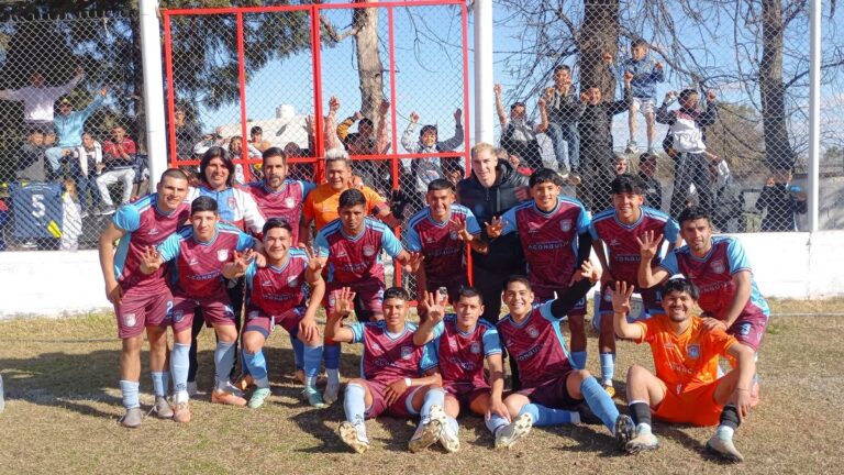 Unión Aconquija es el primer finalista del Torneo Apertura