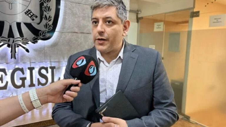 Fernando Baigorrí confirmó la construcción de un nuevo frente electoral por fuera del peronismo, LLA y la UCR