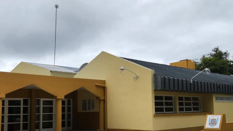 Piden medidas urgentes contra auxiliares docentes