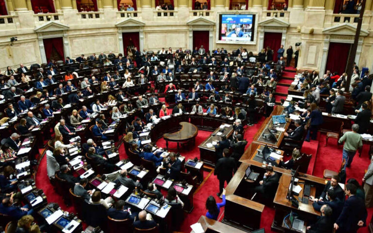 DNU y caso ANDIS: la oposición presiona en Diputados con una agenda de alto impacto político