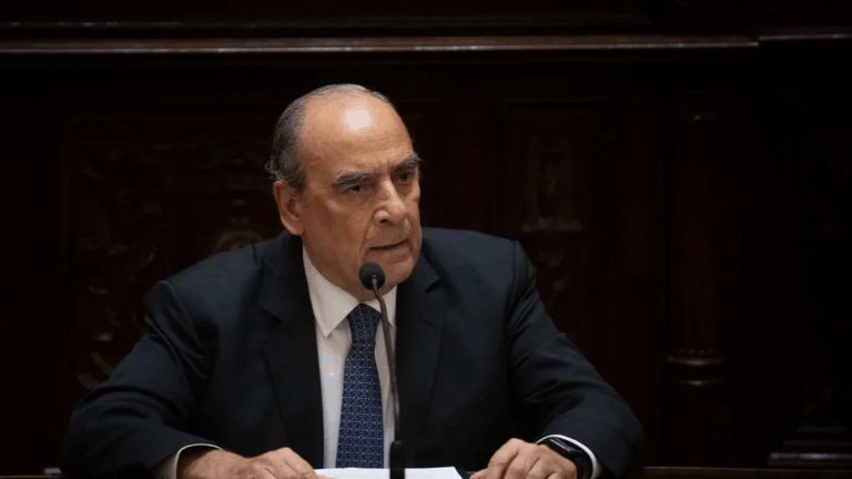 El Gobierno anunció que promulgará la Ley de Discapacidad, pero aún no la aplicará