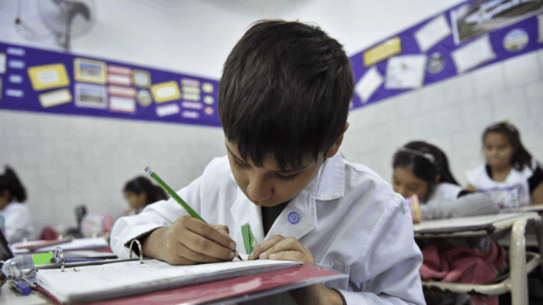 Cuándo terminan las clases en Catamarca?