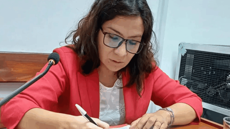 Irrumpió en plena reunión y lanzó amenazas: investigan un violento hecho en la Asociación de Magistrados