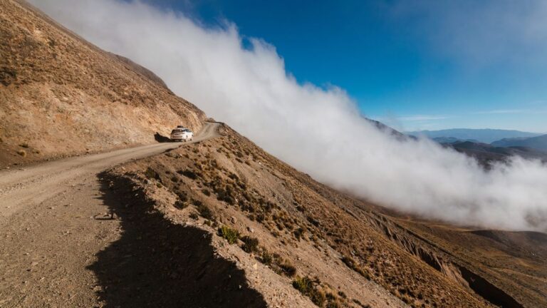A pocos km de Catamarca: un pueblo secreto donde caminarás entre las nubes