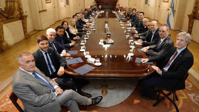 Comenzó la reunión de Javier Milei con los gobernadores en Casa Rosada