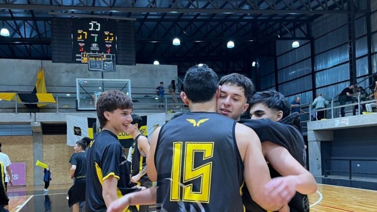 Montmatre ganó en su estreno en el Pre Federal