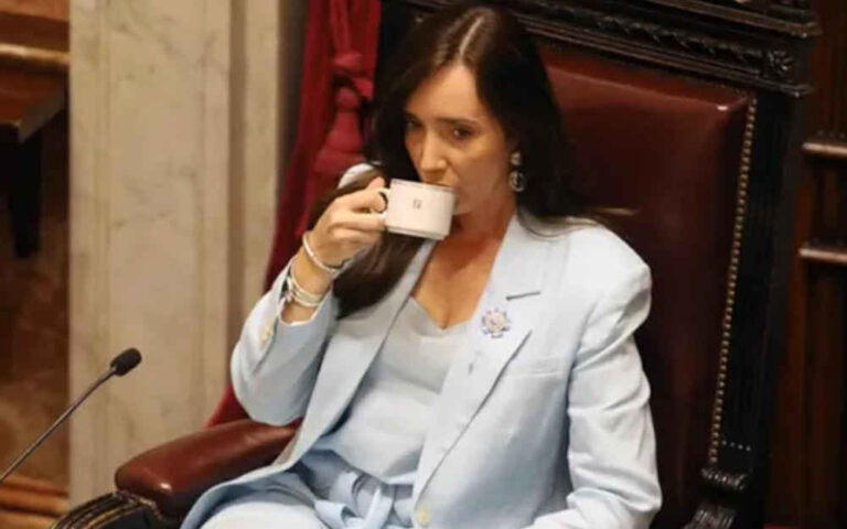 Victoria Villarruel celebró mensajes que la candidatean para 2027 y profundiza la interna: «No robo»