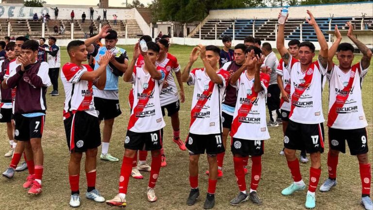 Villa Dolores se hizo fuerte de local y goleó a Unión Aconquija