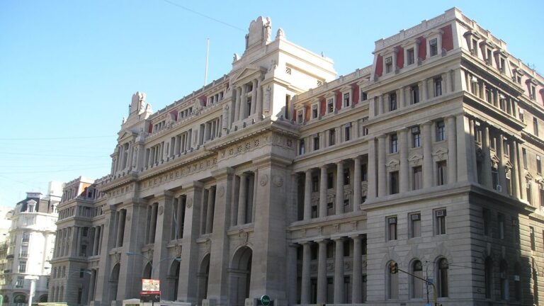 La subrogancia infinita