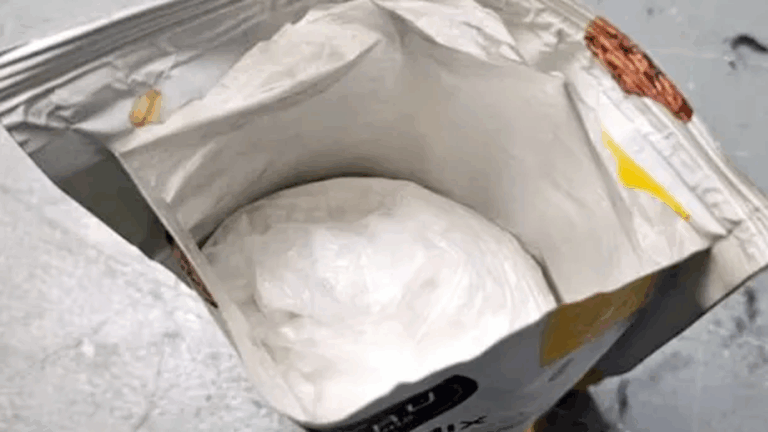 Ezeiza: llevaba casi 10 kilos de cocaína ocultos en bolsas de avena