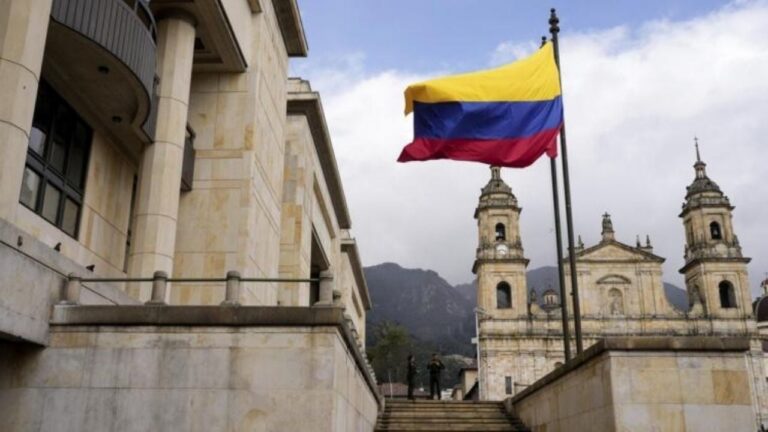 Colombia pidió unión regional y se ofreció como mediador tras la crisis en Venezuela
