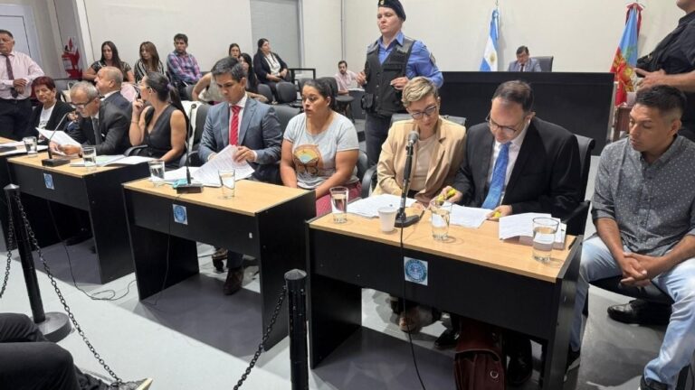 Otorgaron la libertad a Enzo Morales y Cintia Bazán en el caso del abuso, pero seguirán presos