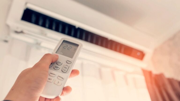 Sabes cada cuantos días limpiar el aire acondicionado en verano para ahorrar energía y pagar menos de luz?