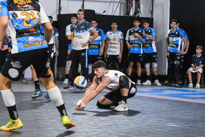 Ateneo tuvo un flojo debut en la Liga Nacional de Vóley