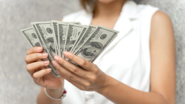 Gastaste dólares en 2025?: recupera el 30% con este paso clave desde Catamarca