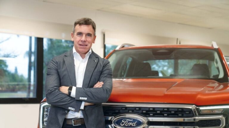 Ford advierte que la presión impositiva podría provocar el cierre de automotrices en Argentina