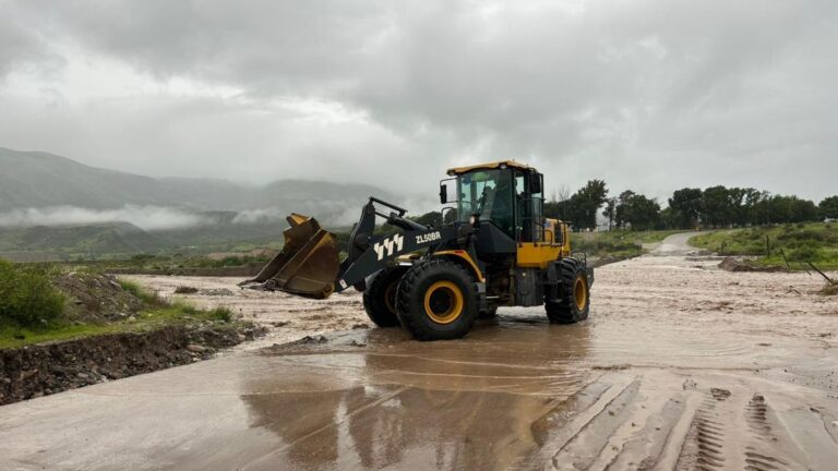 Lluvias intensas dejan rutas intransitables y sectores bajo precaución