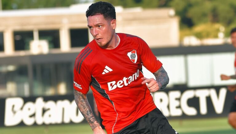 Moreno va de titular en el amistoso de River contra Peñarol