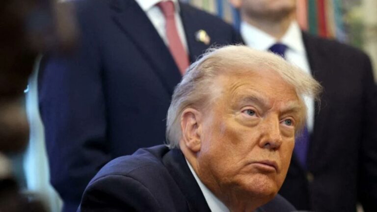 Trump amenaza con aranceles de hasta el 25% a países europeos que rechazan la compra de Groenlandia