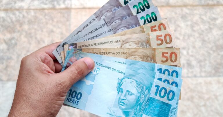 Real hoy y real blue hoy: a cuánto cotiza y cuál es el precio de la moneda brasileña este martes 20 de enero