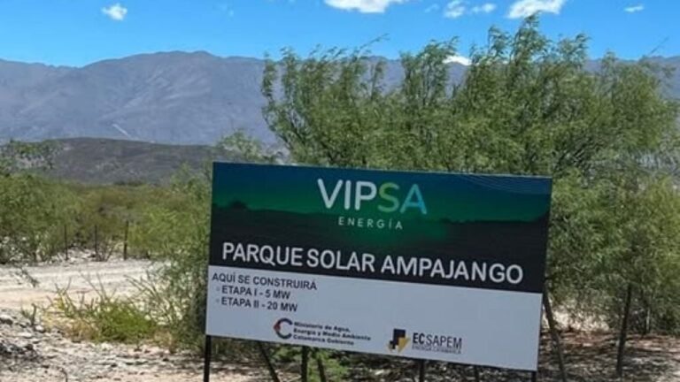 Comenzó el arribo de equipamiento para el Parque Solar de Ampajango en Santa María