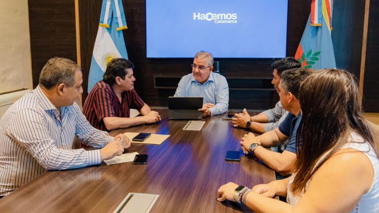 Raúl e intendentes definen obras para 2026 en El Alto y El Rodeo